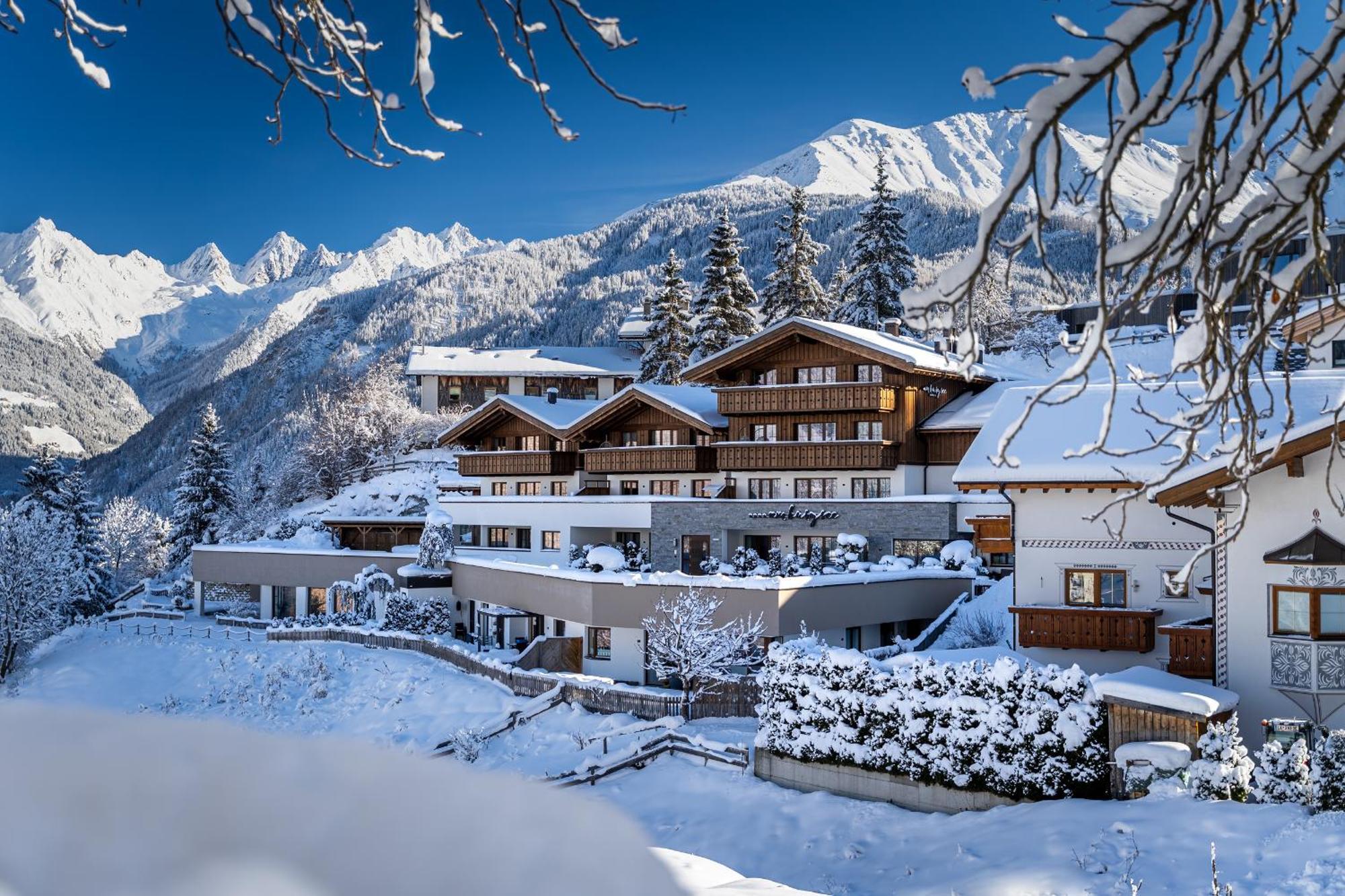 Alpin Chalet Am Burgsee Ladis Ngoại thất bức ảnh