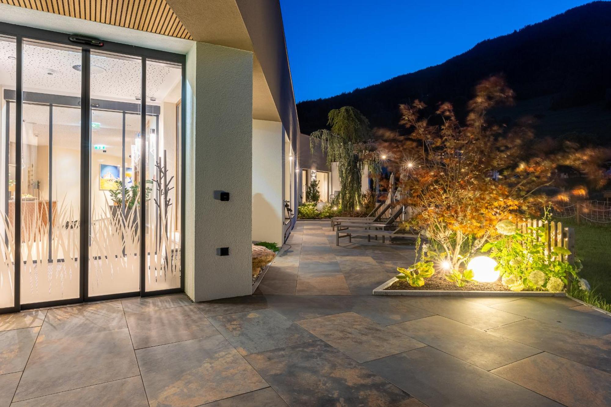 Alpin Chalet Am Burgsee Ladis Ngoại thất bức ảnh