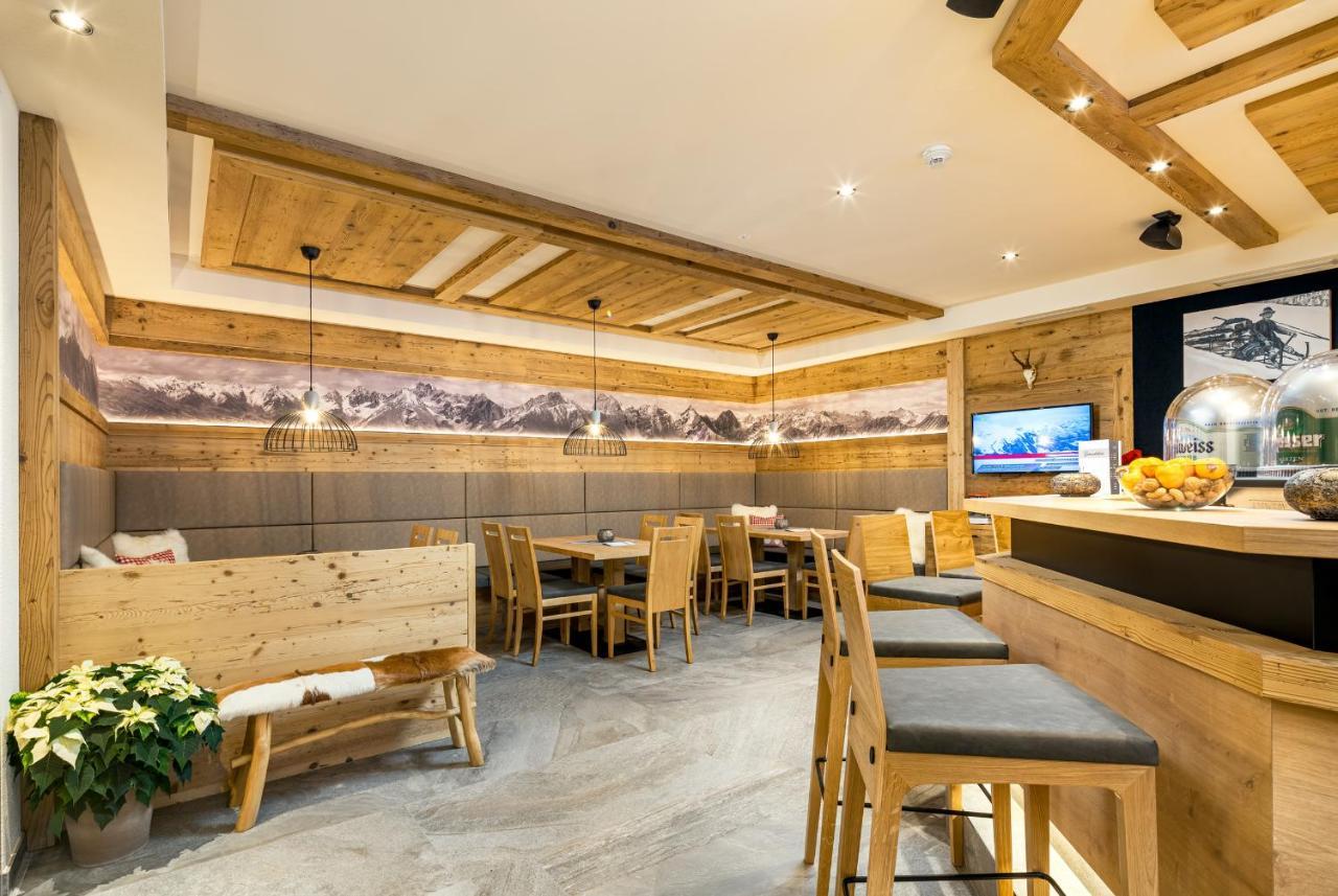 Alpin Chalet Am Burgsee Ladis Ngoại thất bức ảnh