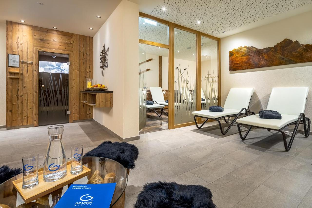 Alpin Chalet Am Burgsee Ladis Ngoại thất bức ảnh