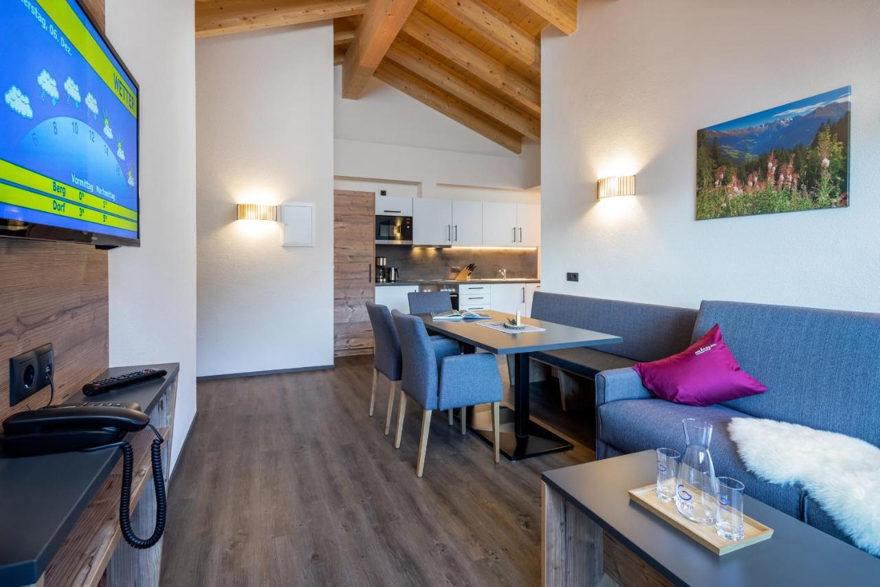 Alpin Chalet Am Burgsee Ladis Ngoại thất bức ảnh
