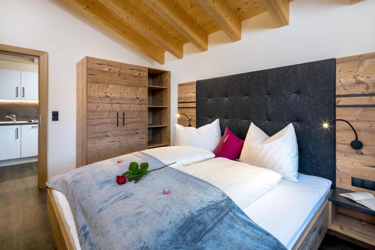 Alpin Chalet Am Burgsee Ladis Ngoại thất bức ảnh